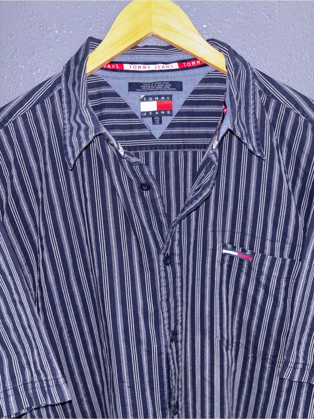 Tommy Hilfiger Men’s Navy and White Stripe Button-Down Short Sleeve